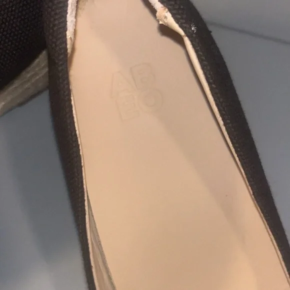ABEO women’s Veranda Espadrille 3135 size 9 NWOT Excellent condition - Picture 2 of 7